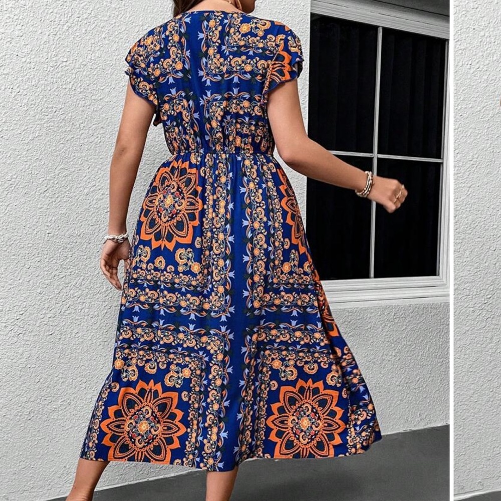 Dress - Picture 2 of 6